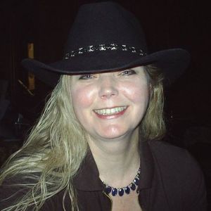 Meet your Posher, Denise